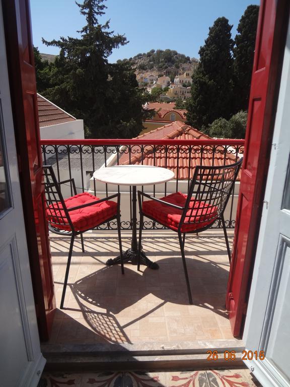 Castello Venetsiana Apartment Symi Exterior photo